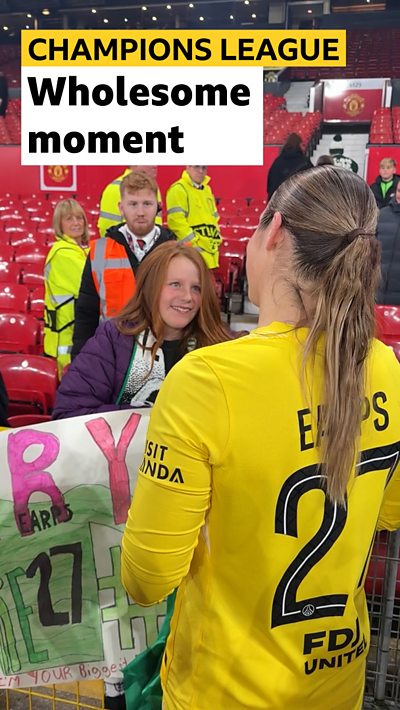 Mary Earps and young fan