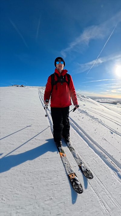 Sgïo ar y Preselau ym Mhenfro