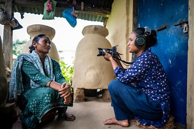 Bindu Chaudhary interviewing Basanti Chaudhary