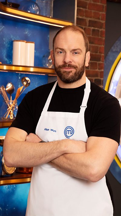 Pob lwc i Alun Wyn Jones yn ffeinal Celebrity MasterChef
