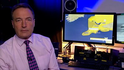 BBC senior broadcast meteorologist David Braine dissects the red weather warning