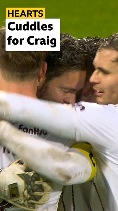 Veteran Gordon hailed by Hearts after incredible save