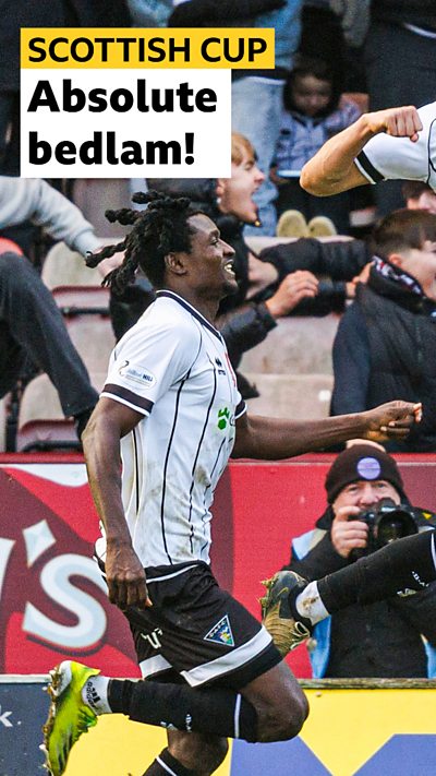 Wild scenes as Dunfermline knock out Hibs