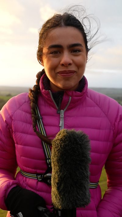 Ydych chi ‘di cael llond bol ar ddeffro tra mae hi dal yn dywyll tu allan?