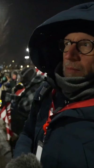 Tom Bateman at Minneapolis hotel protest