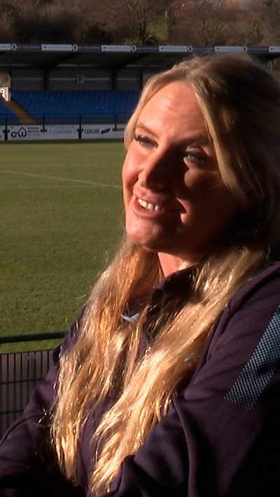 CPD Caernarfon a Bae Colwyn yn chwarae am le yn y pedwar olaf yng Nghwpan Cymru