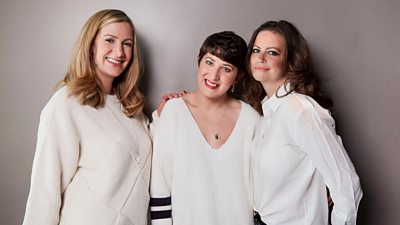Photo of Rachael Bland, Lauren Mahon and Dame Deborah James smiling to the camera. 