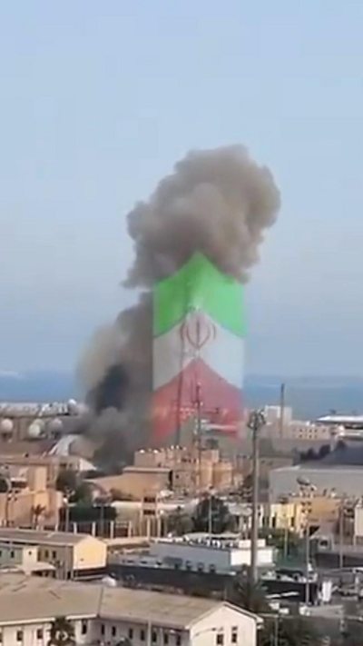 Drone seen crashing and exploding in Bahrain