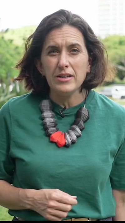 Why has Australia granted Iranian footballers asylum?