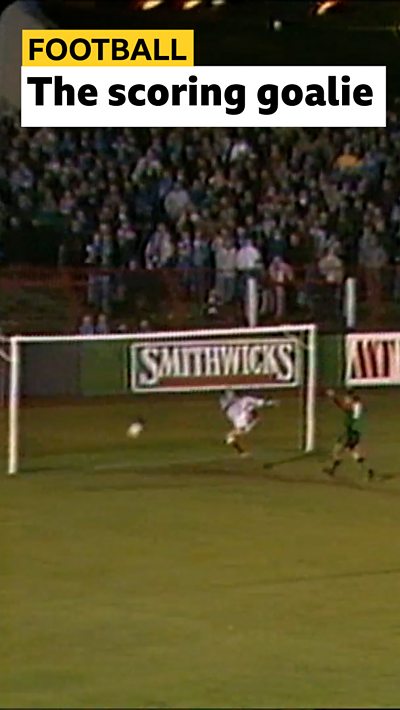 Alan Patterson scores in the 1989 cup final