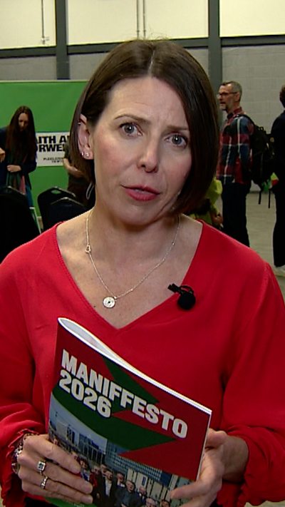 Y Blaid Werdd yn cyhoeddi maniffesto etholiad y Senedd