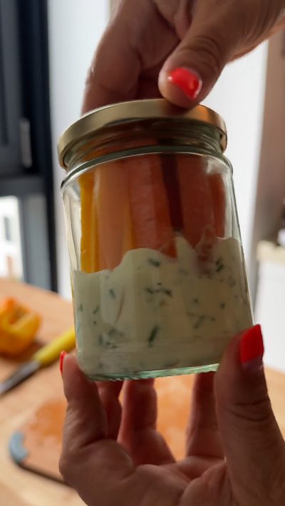 Flexible creamy dip