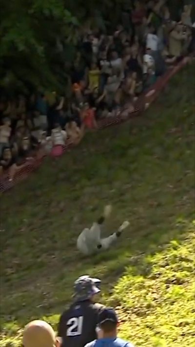 Women's downhill race won by onesie mouse