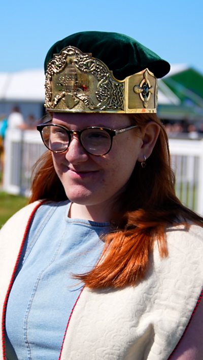 Elin Undeg Williams yn ennill Coron Eisteddfod yr Urdd Ynys Môn