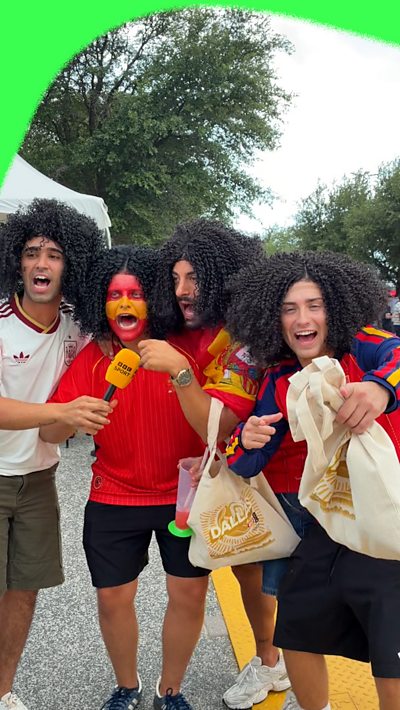 Spain fans
