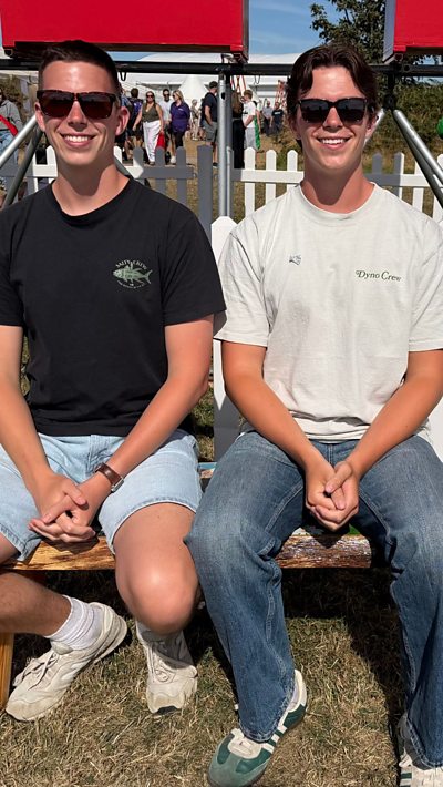 Rhys a Connor Davis