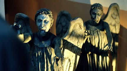 2 - The Weeping Angels: Blink