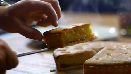 Frangipane tart with custard