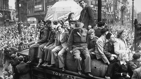 Huge crowds gathering in Piccadilly circus