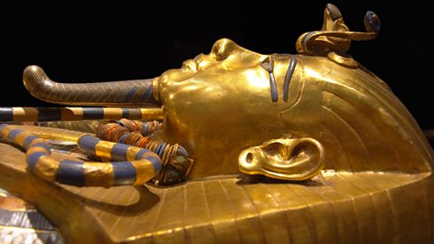 Tutankhamun's death mask
