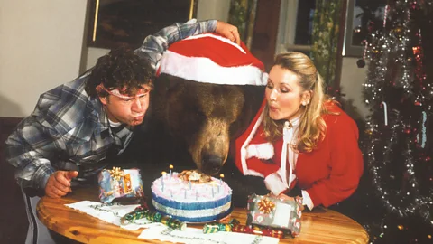 Outlook, Outlook, Hercules: The grizzly bear who became family