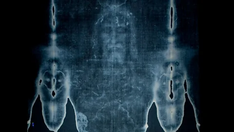Witness History, Witness History, Radiocarbon Dating of the Turin Shroud