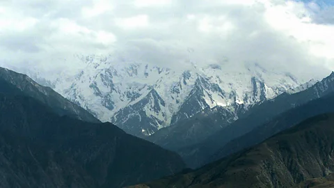Witness History, Witness History, The Karakoram highway
