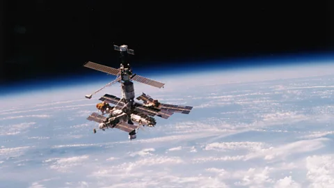 Witness History, Witness History, A space crash