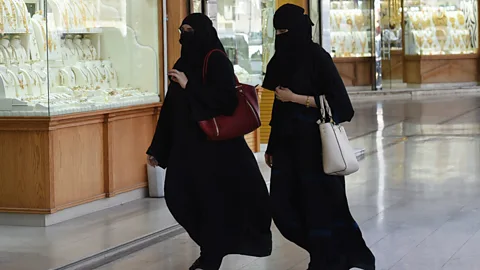 Fifth Floor, Saudi Religious Police Under Scrutiny