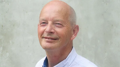 BBC Audio | The Life Scientific | Tim Birkhead on bird