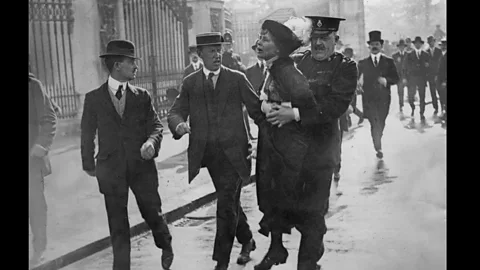 Witness History, Witness History, Women in Britain get the right to vote