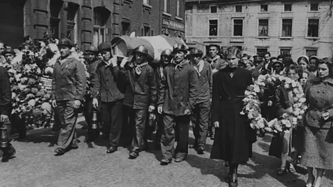 Witness History, Witness History, The Mine Disaster That Devastated Post-War Italy