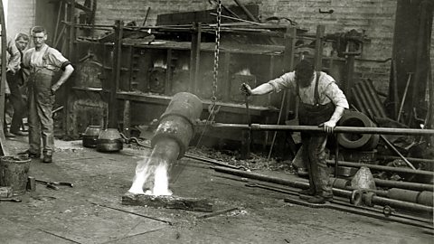 British foundry workers producing shells for the front circa 1917