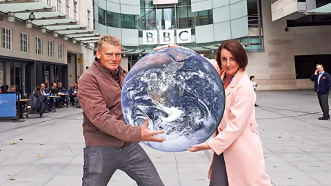 Costing the Earth, Costing the Earth, Man vs Woman vs Planet