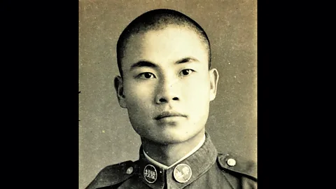 Witness History, Witness History, China and Japan at War