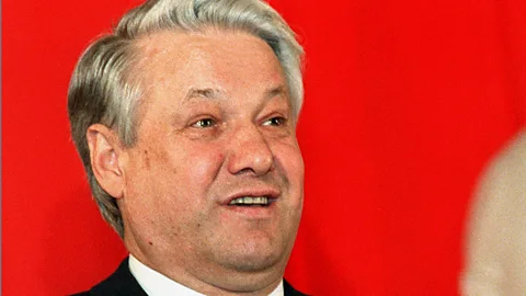 Witness History, Witness History, The first democratic elections in the USSR
