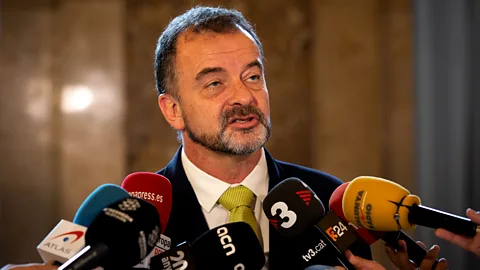 The Interview, The Interview, Alfred Bosch