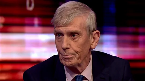 The Interview, The Interview, Former spy - Willie Carlin