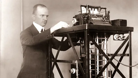 50 Things That Made the Modern Economy, 50 Things That Made the Modern Economy, Hollerith punch card