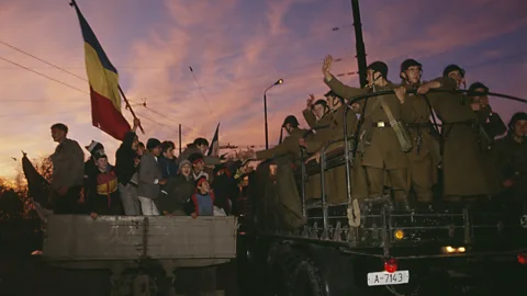 Witness History, Witness History, The Romanian revolution