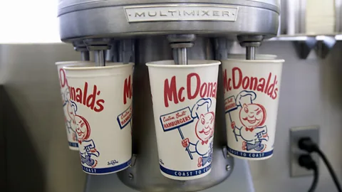 50 Things That Made the Modern Economy, 50 Things That Made the Modern Economy, Fast food franchise