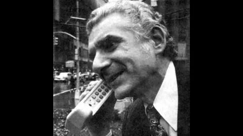 Witness History, Witness History, The first mobile phone call