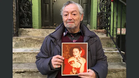 The Documentary Podcast, The Detransitioners: He2She2He