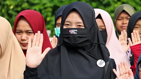 The Documentary Podcast, Indonesia: Not cool to date