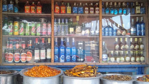 Witness History, Witness History, Banning alcohol in an Indian state