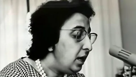 Witness History, Witness History, Iraq's pioneering feminist