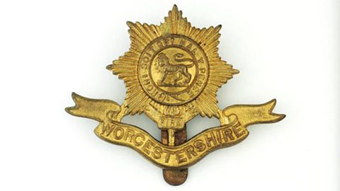 A Battalion of Worcestershire Badge, 1898 to 1925.