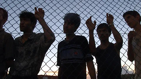 Witness History, Witness History, Refugee Island