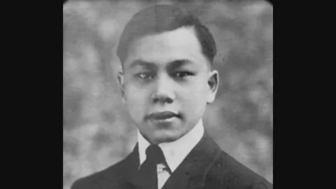 Witness History, Witness History, My father survived the sinking of the Titanic