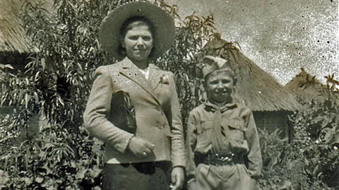 Witness History, Witness History, Polish refugees in Africa